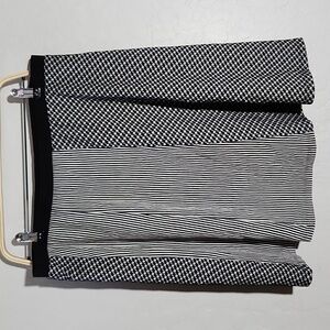 NY COLLECTION NWOT Petite Knit Patterned Skater Skirt XLP